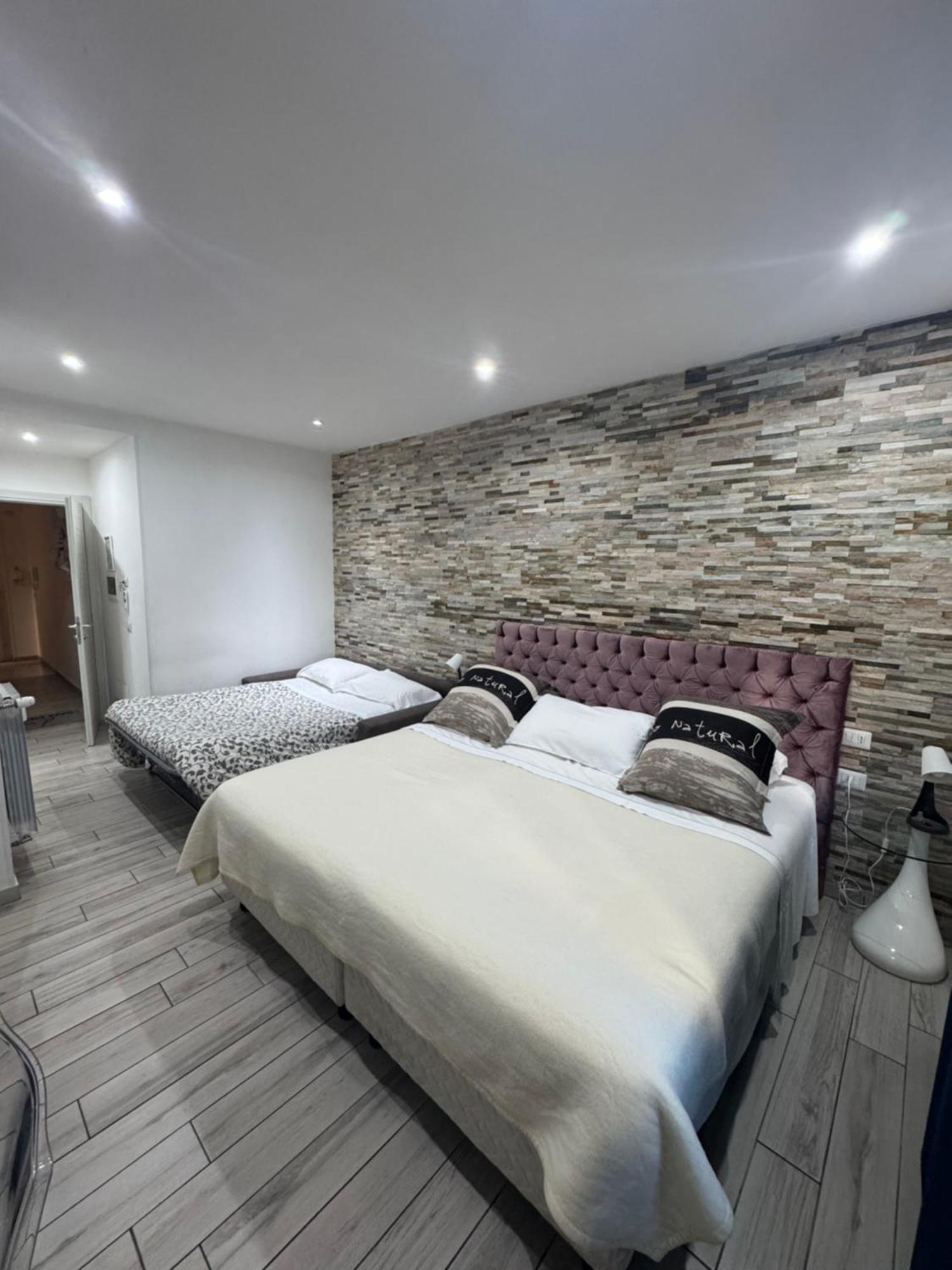 San Pietro Dreaming Rooms Rome Exterior photo